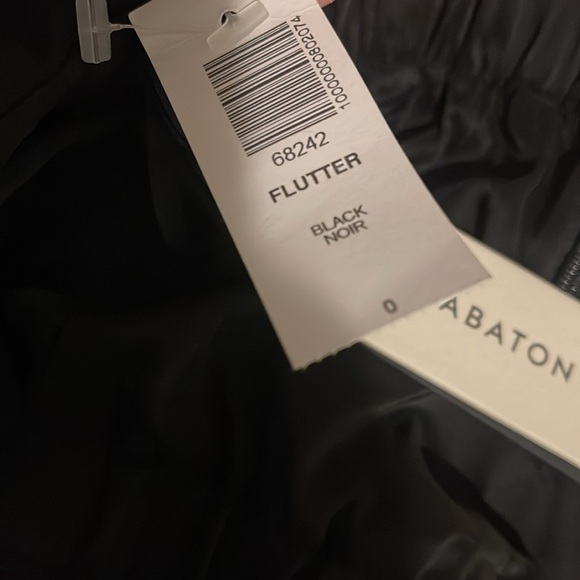 NWT Aritzia Babaton Flutter Strapless Wide Leg Cropped Jumpsuit - Picture 14 of 16